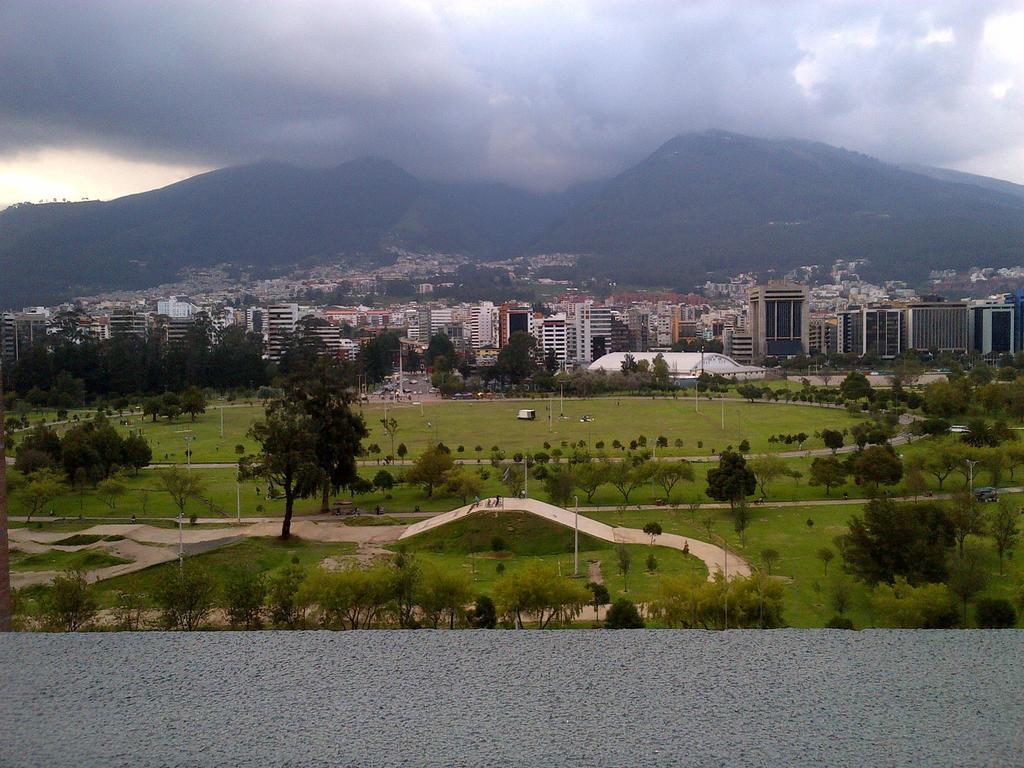 Misuitehotel La Carolina Quito Room photo