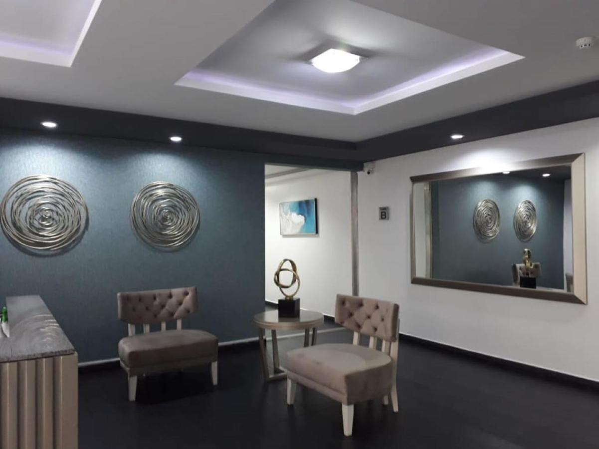 Misuitehotel La Carolina Quito Exterior photo